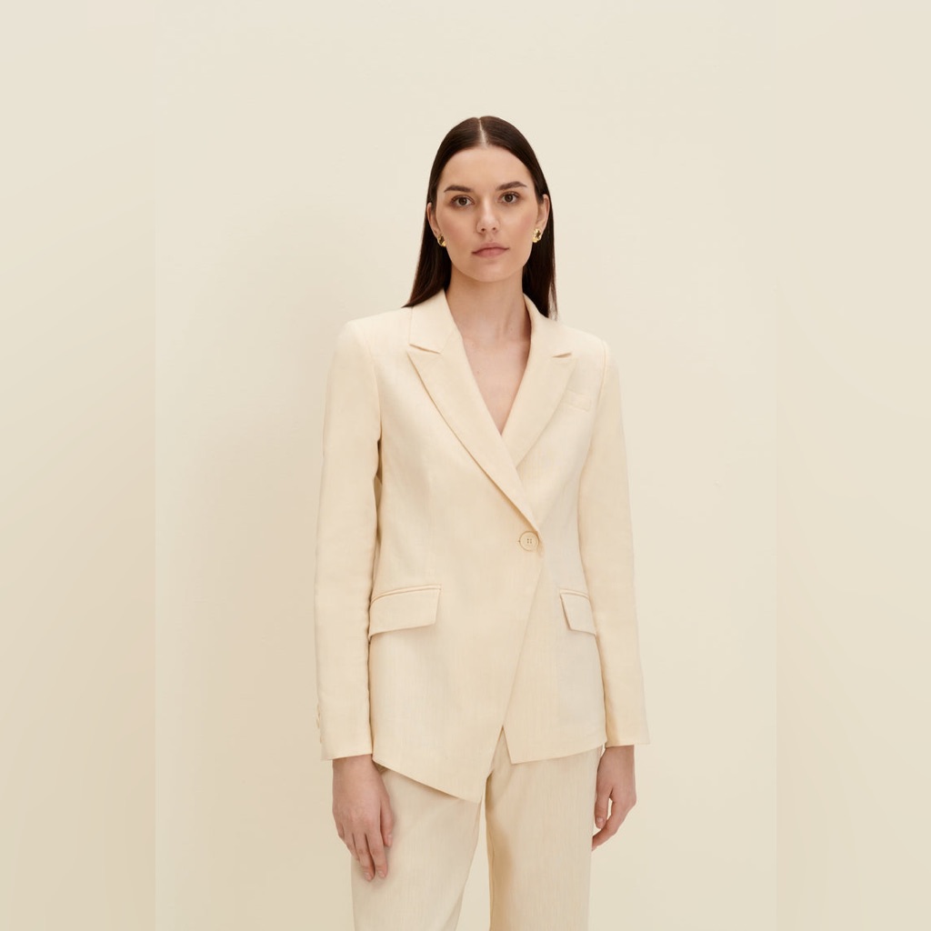 Jaaf Tailored Asymmetric Blazer In Sandy Beige